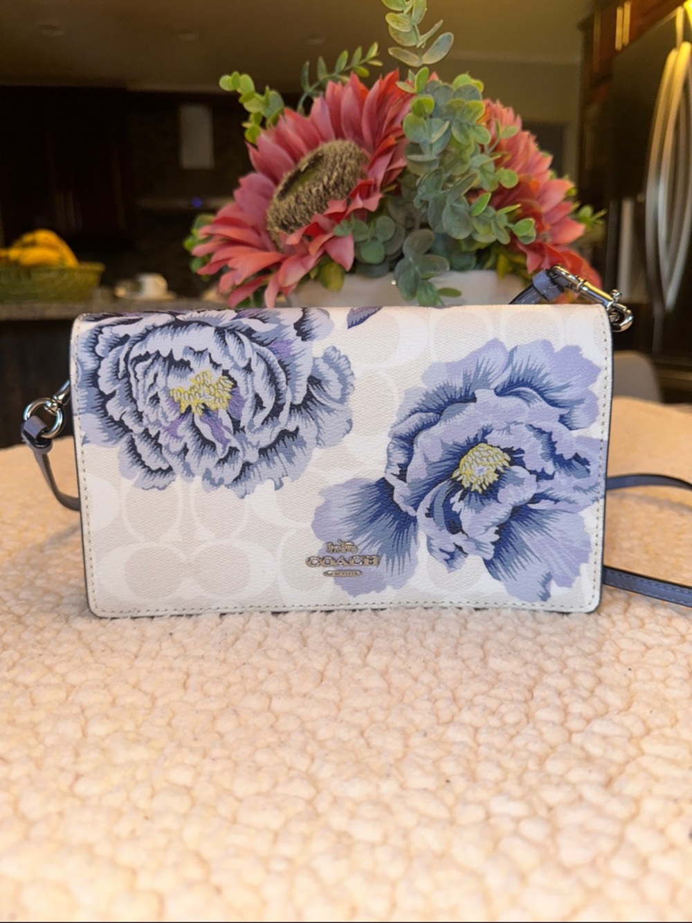 NWT Coach × Kaffe Floral Anna Foldover
Crossbody Bag - Picture 4 of 9